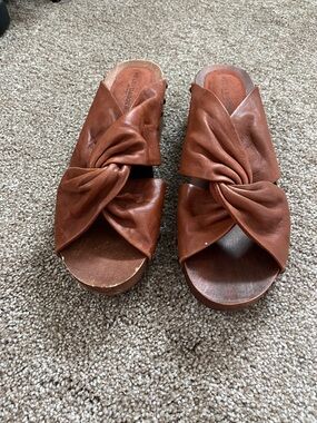 Kelsi Dagger Twisted Leather Slide Mules in Brown